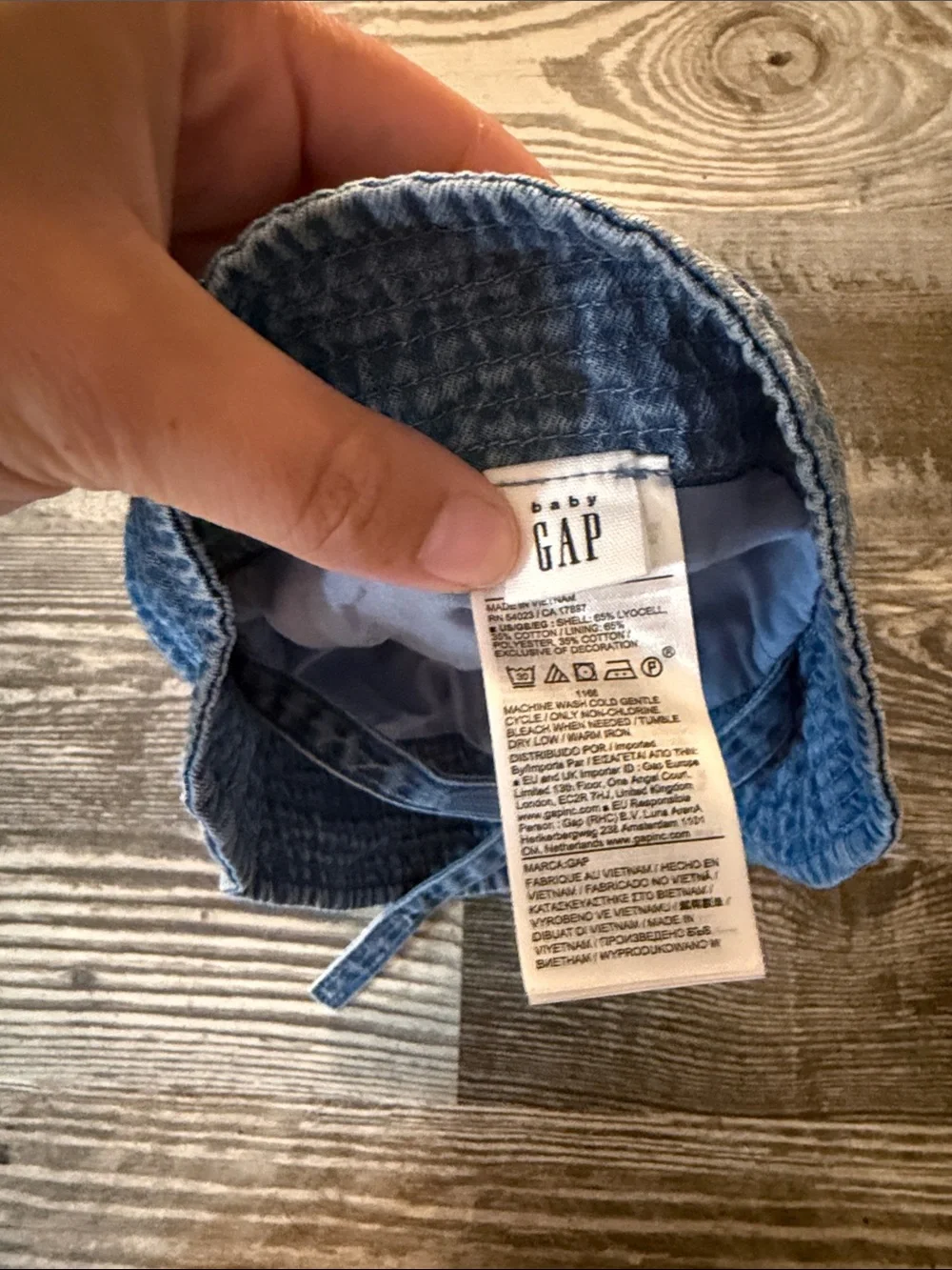 GAP Kids Denim Bucket Hat with Bear Embroidery - Light Blue
